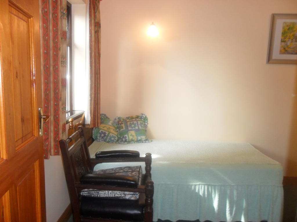 Glen House Room Only Accommodation Youghal Habitación foto